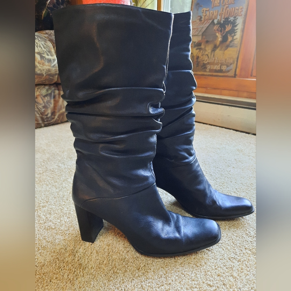 Women's 9.5 Black Leather Dress Boot